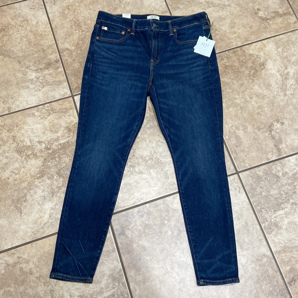 AE77 Premium Low-Rise Jeggings NWT - Size 14 - Picture 8 of 9